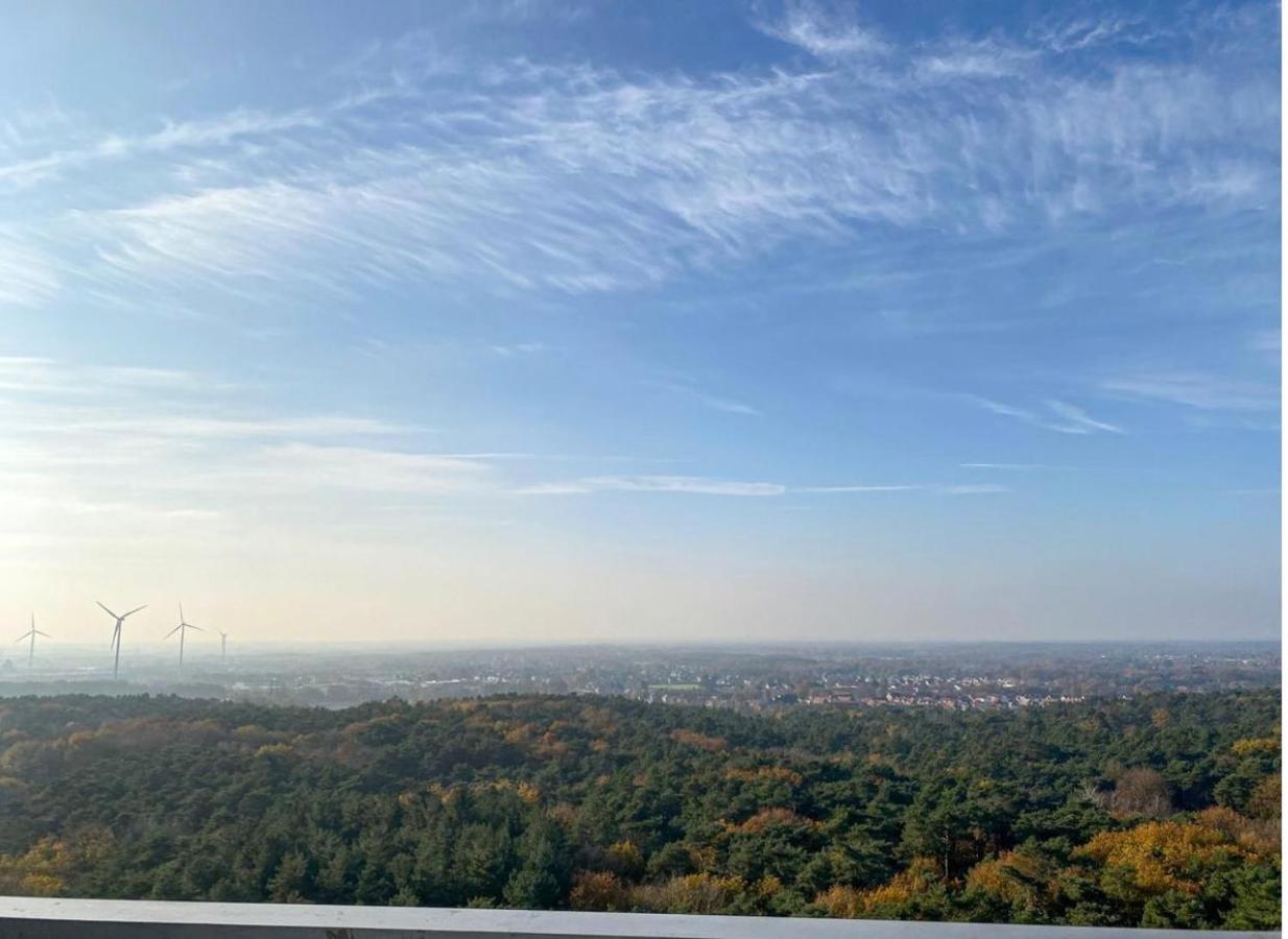 Skyline "Zonneweelde" Genk Daire Dış mekan fotoğraf